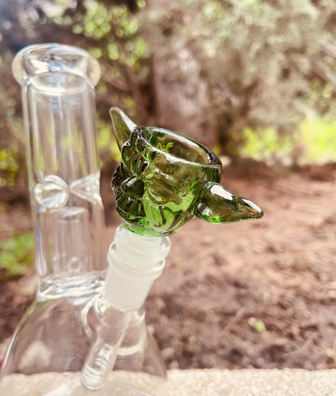 14mm- Primium Bowl Thick Glass Yoda Shape Bowl Head Holder