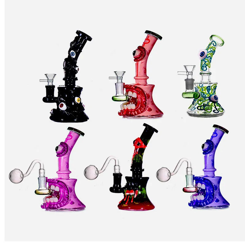 New Design Glass Bongs Hookah Halloween 3D Eyes Smoking Water Pipes Showerhead Perc Recycler Dab Rigs Beaker Bong with Glass Oil Burner Pipe