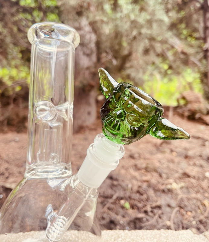 14mm- Primium Bowl Thick Glass Yoda Shape Bowl Head Holder